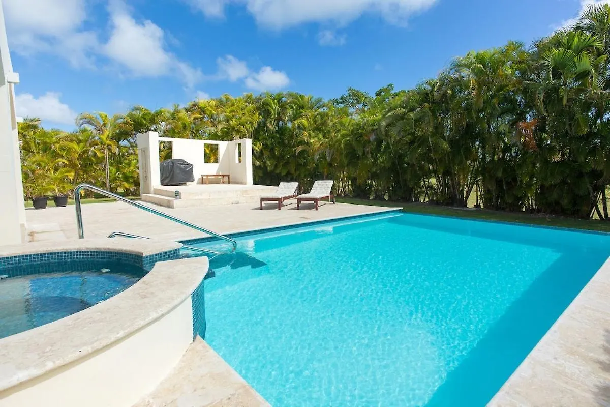 Stunning 4 Bedroom Luxury Villa 푼타 카나