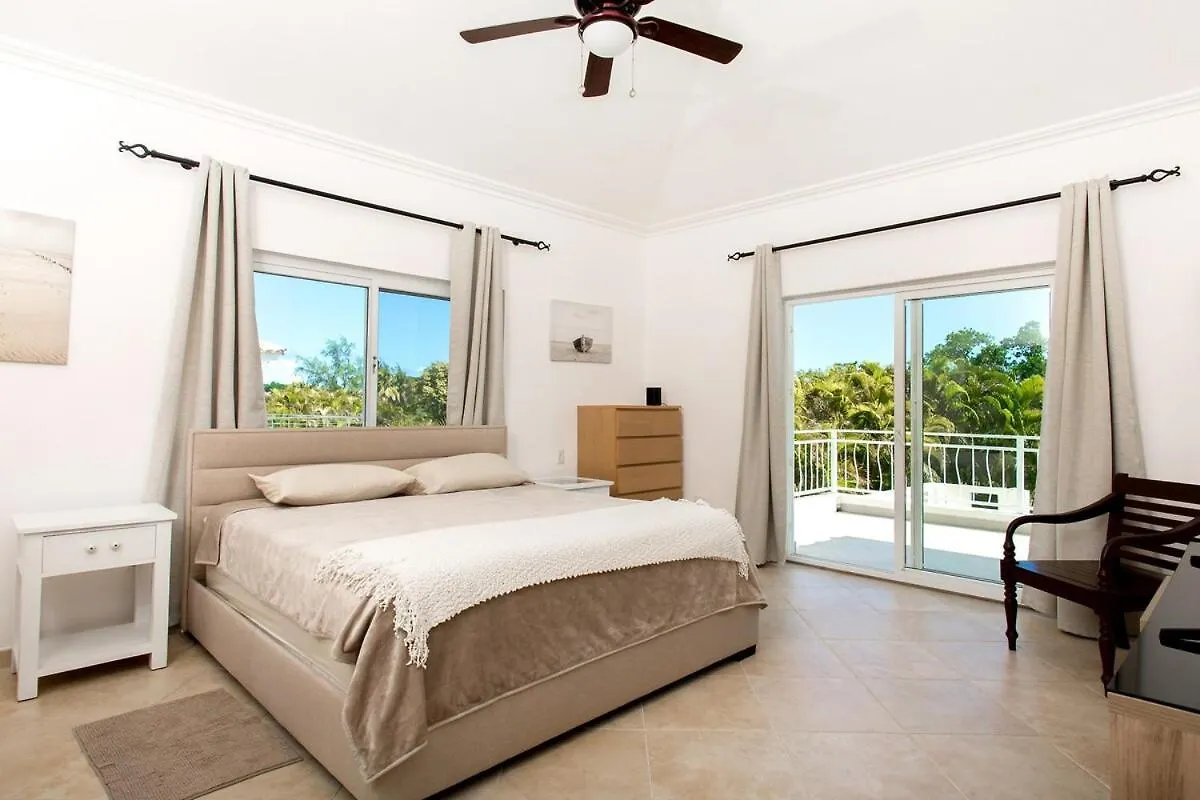 Stunning 4 Bedroom Luxury Villa 푼타 카나 0*,  도미니카 공화국